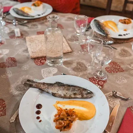 Les Ruisseaux 4* 코트레